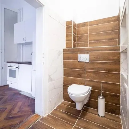 Apartment Modern Gem For 4 People